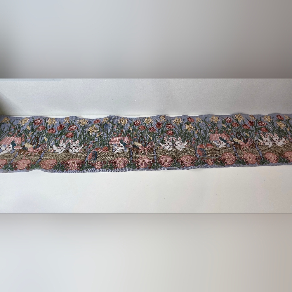 Vintage Long Easter Table Runner 11 1/2 W X 70L - Picture 2 of 4